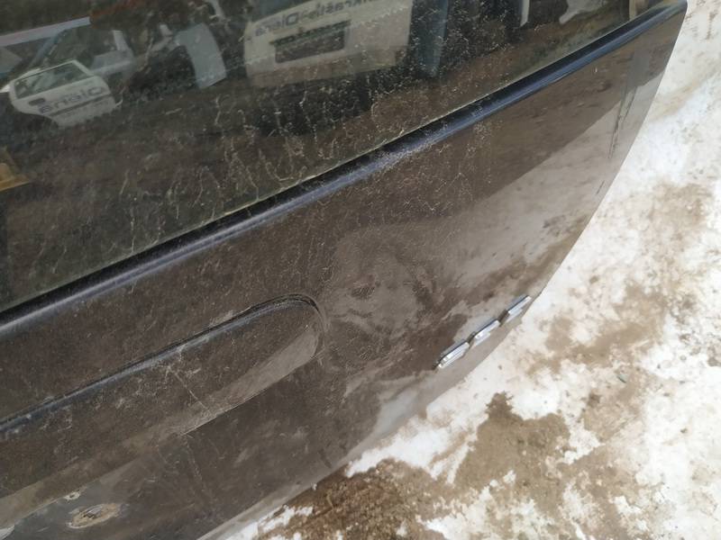 JUODAS Volvo V50 2004 PORTON TRASERO, Puerta del maletero-compartimento de carga - Thumbnail 2