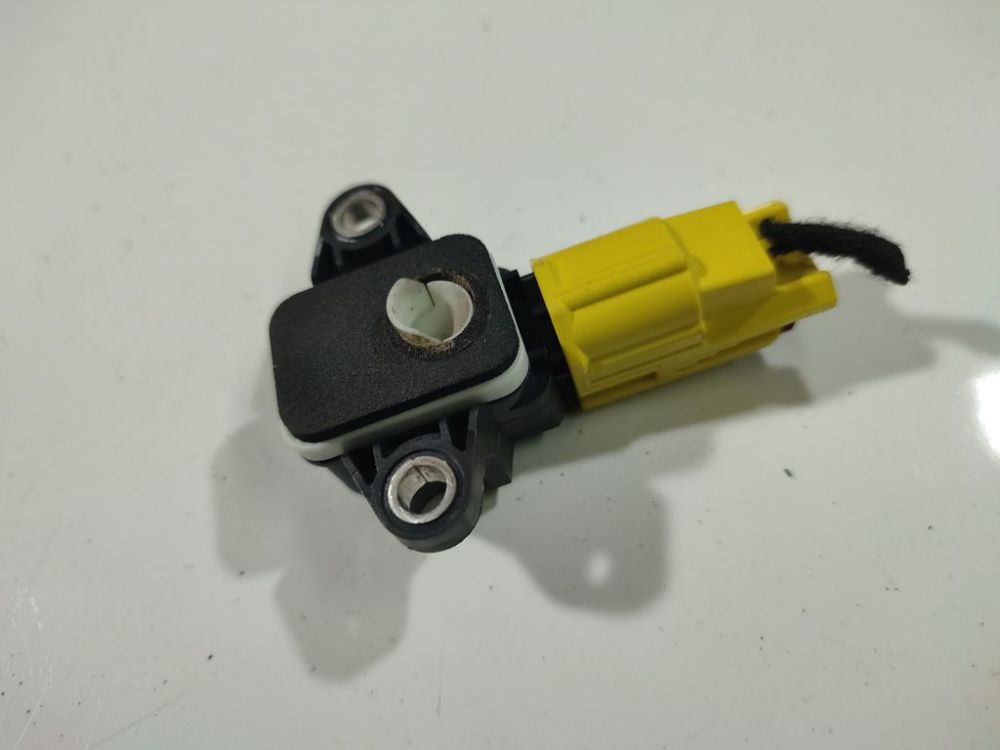8P0955557 Audi A3 2006 Srs Airbag crash sensor - Thumbnail 3