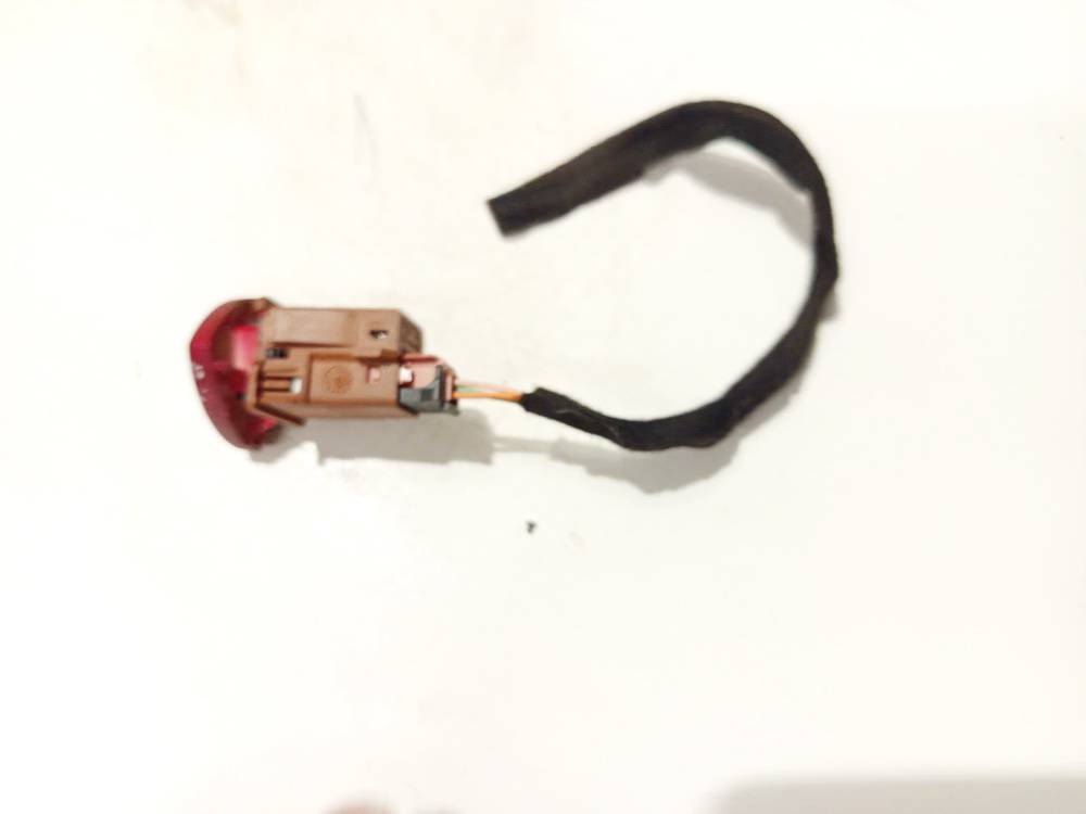 1489924077 Fiat Ulysse 2004 Hazard switch - Thumbnail 3