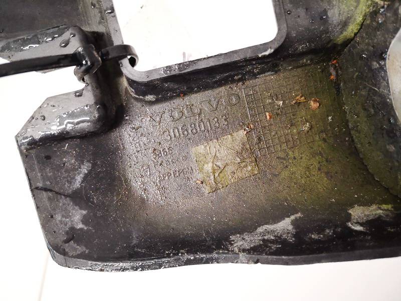 30680133 Volvo V50 2004 Vairolazdes apatine apdaila - Thumbnail 3