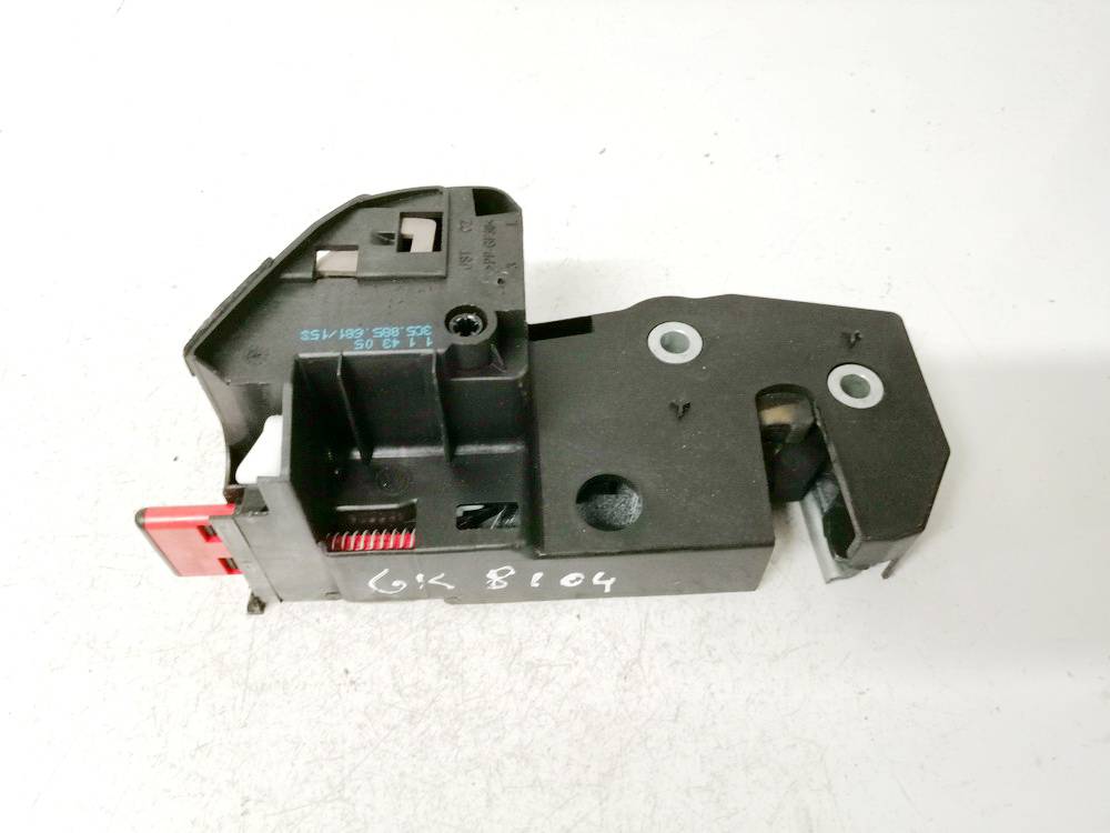 3C5885681 Volkswagen Passat 2005 Serrure de siège