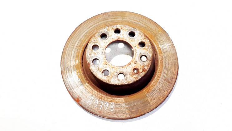 NEVENTILIUOJAMAS Volkswagen Passat 2006 Galinis stabdziu diskas G.