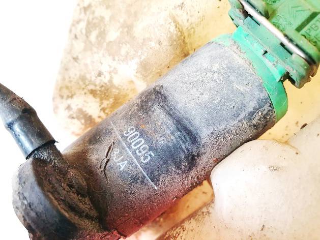 90095 Peugeot 206 2003 Windshield Windscreen Washer Pump - Thumbnail 3