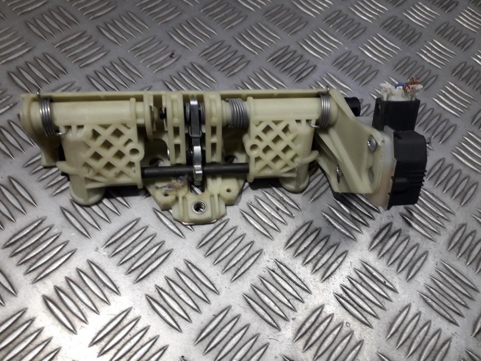 Mercedes-Benz E-CLASS 2004 autres parties