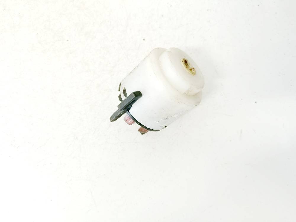 4B0905849 Volkswagen Golf 1998 Ignition Starter Switch