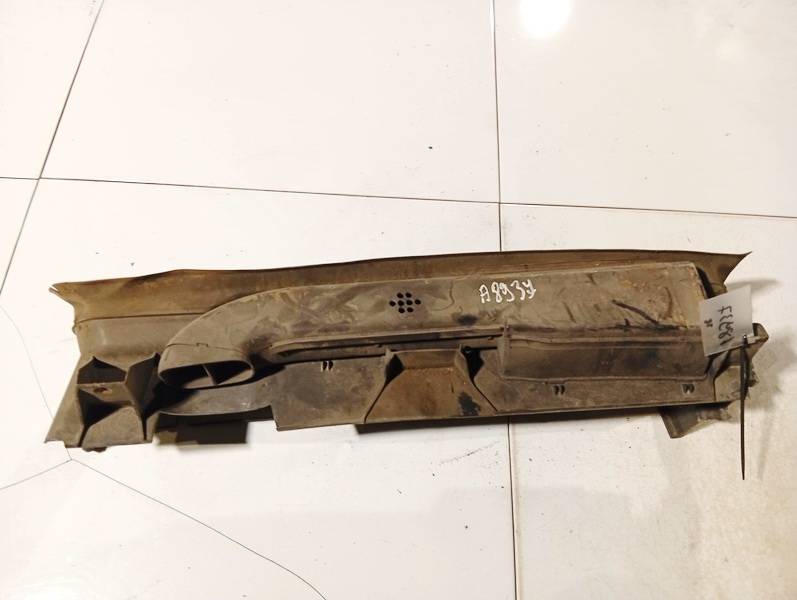 Volvo V50 2008 Air Intake Panel