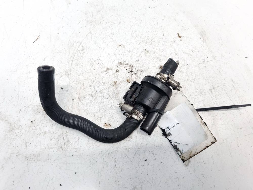 06E906517J Audi TT 2009 Клапан вакуумный