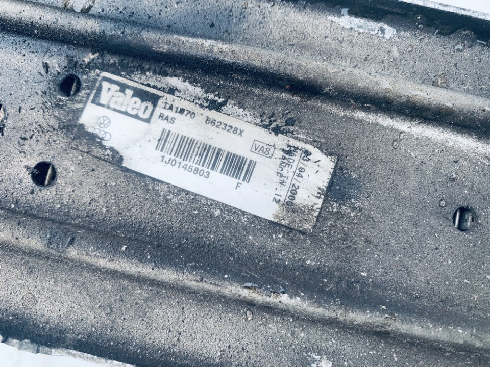 1J0145803 Volkswagen Bora 2000 Intercooler radiator - engine cooler fits charger - Thumbnail 3