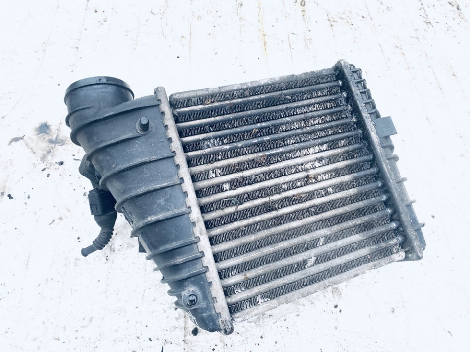 1J0145803 Volkswagen Bora 2000 Intercooler radiator - engine cooler fits charger - Thumbnail 2