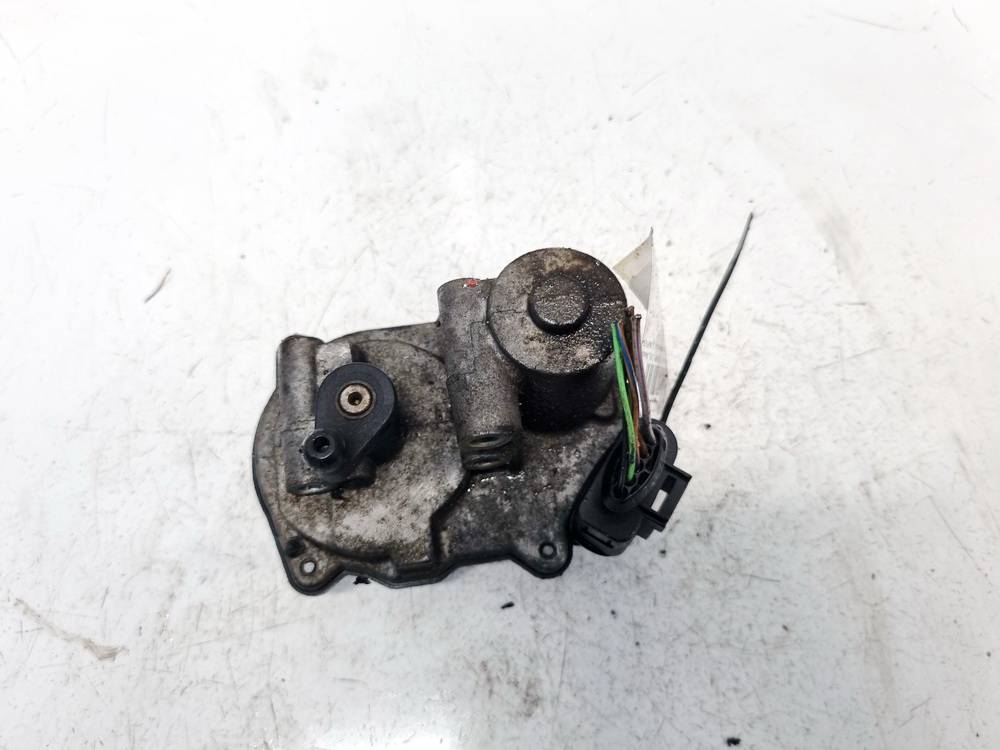 06F133482E Audi TT 2009 Swirl Valve Actuator (Swirl Device ASSY) - Thumbnail 2