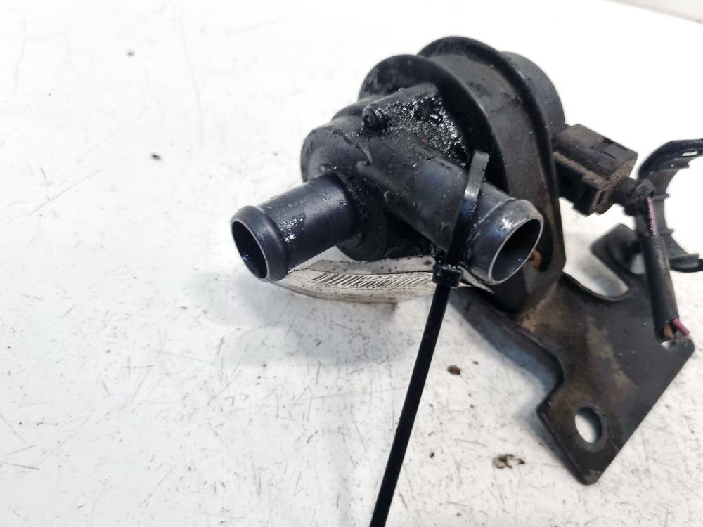 Audi TT 2009 Auxiliary Coolant Water Pump (Heater Core Control Valve) - Thumbnail 2