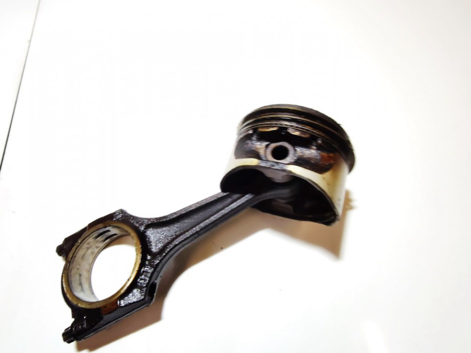 Opel Vectra 1998 Piston and Conrod (Connecting rod)