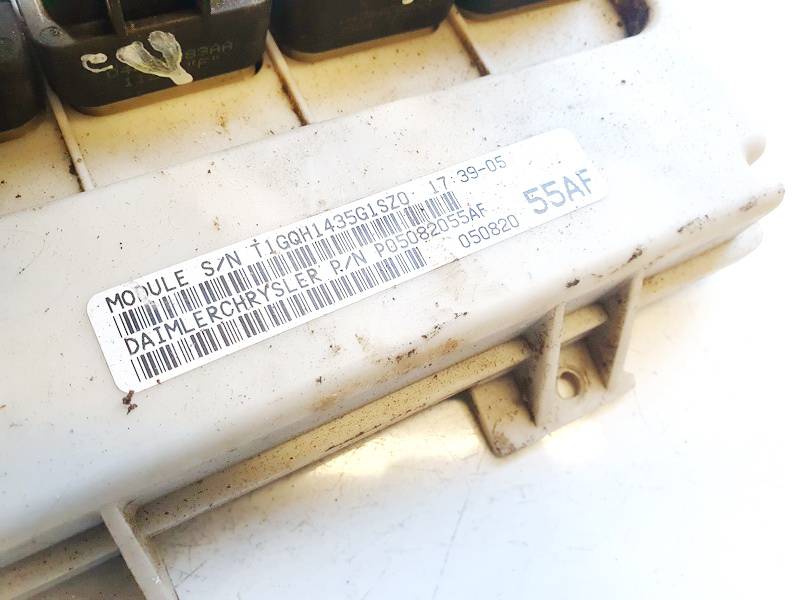 P05082055AF Chrysler Pacifica 2005 Saugikliu deze - Thumbnail 2