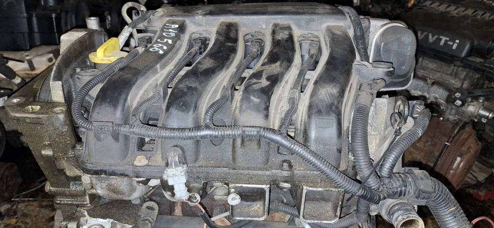 8200275053 Renault Megane 2004 Colector de admisión - Thumbnail 2