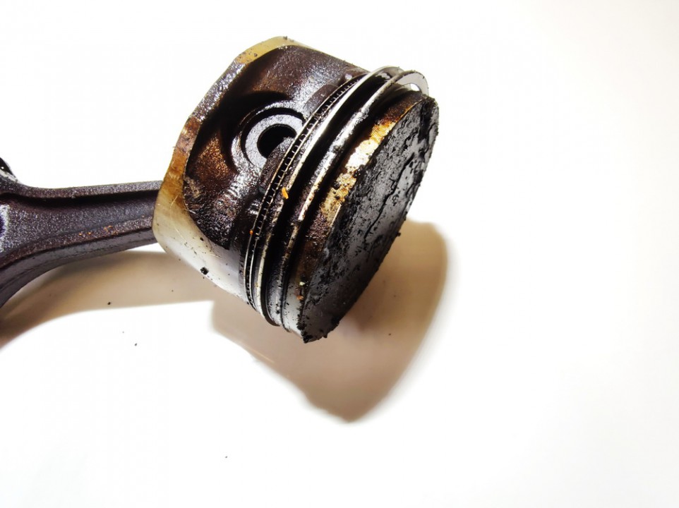 Opel Vectra 1998 Piston and Conrod (Connecting rod) - Thumbnail 2