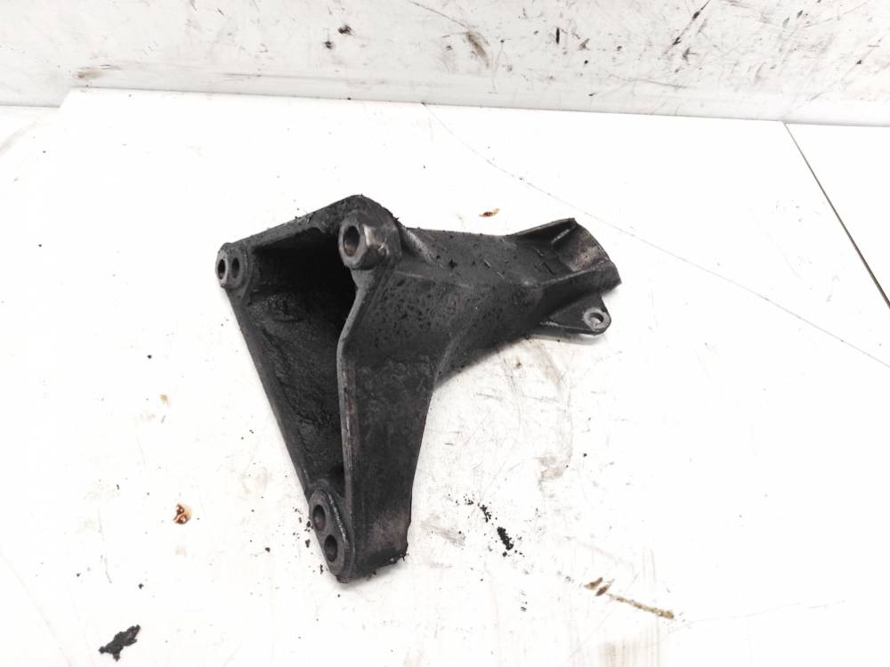 8D0199308L Audi A4 1997 Engine Mount Bracket and Gearbox Mount Bracket - Thumbnail 2