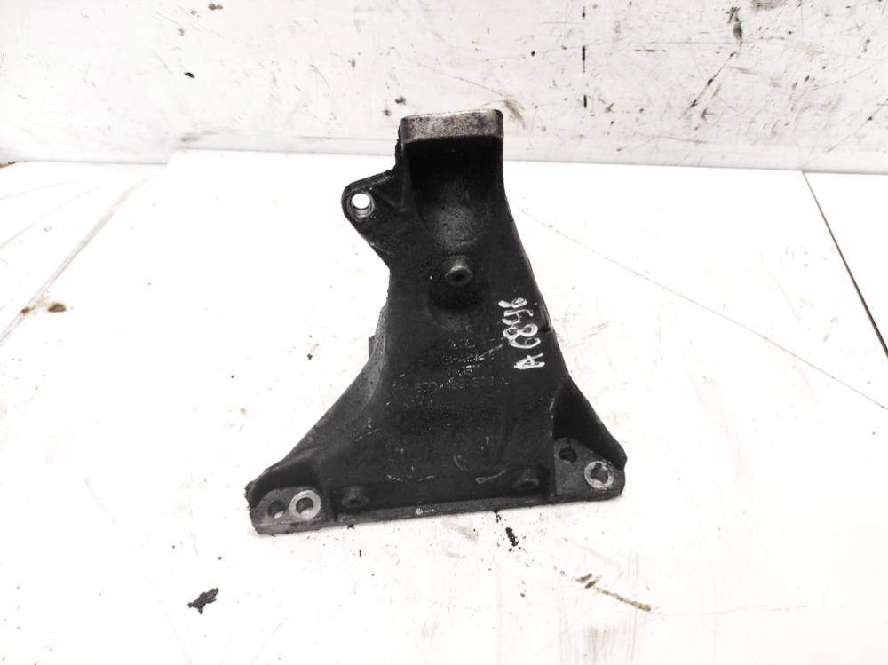 8D0199308L Audi A4 1997 Engine Mount Bracket and Gearbox Mount Bracket - Thumbnail 3