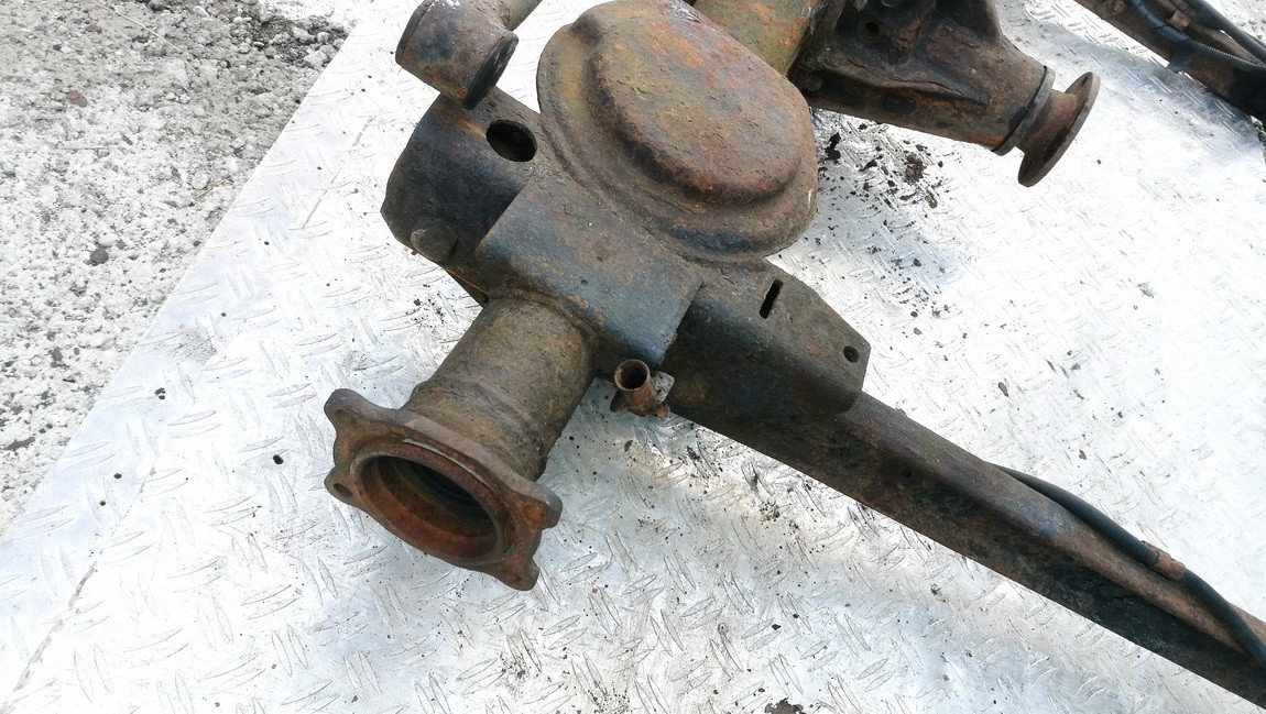 RATIO : 4.875 Mitsubishi Pajero 1995 Pont Axial Arrière Avec Moyeux Supports Broche - Thumbnail 4