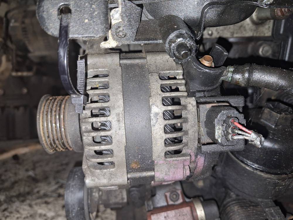 Volvo S40 2004 Alternator