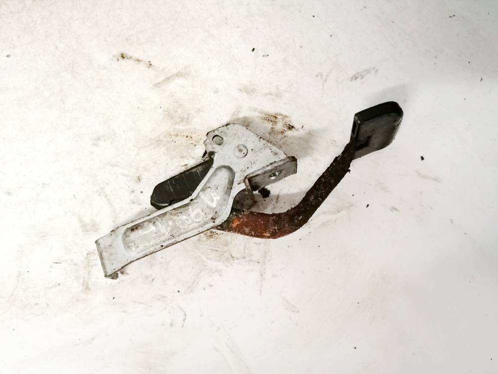 Toyota Previa 2003 Degalu bako atidarymo mygtukas