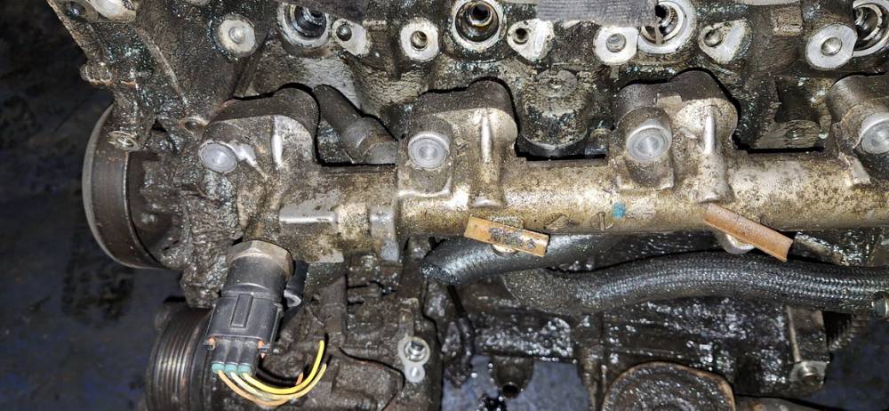 Mazda CX-7 2007 Fuel injector rail (injectors)(Fuel distributor) - Thumbnail 3