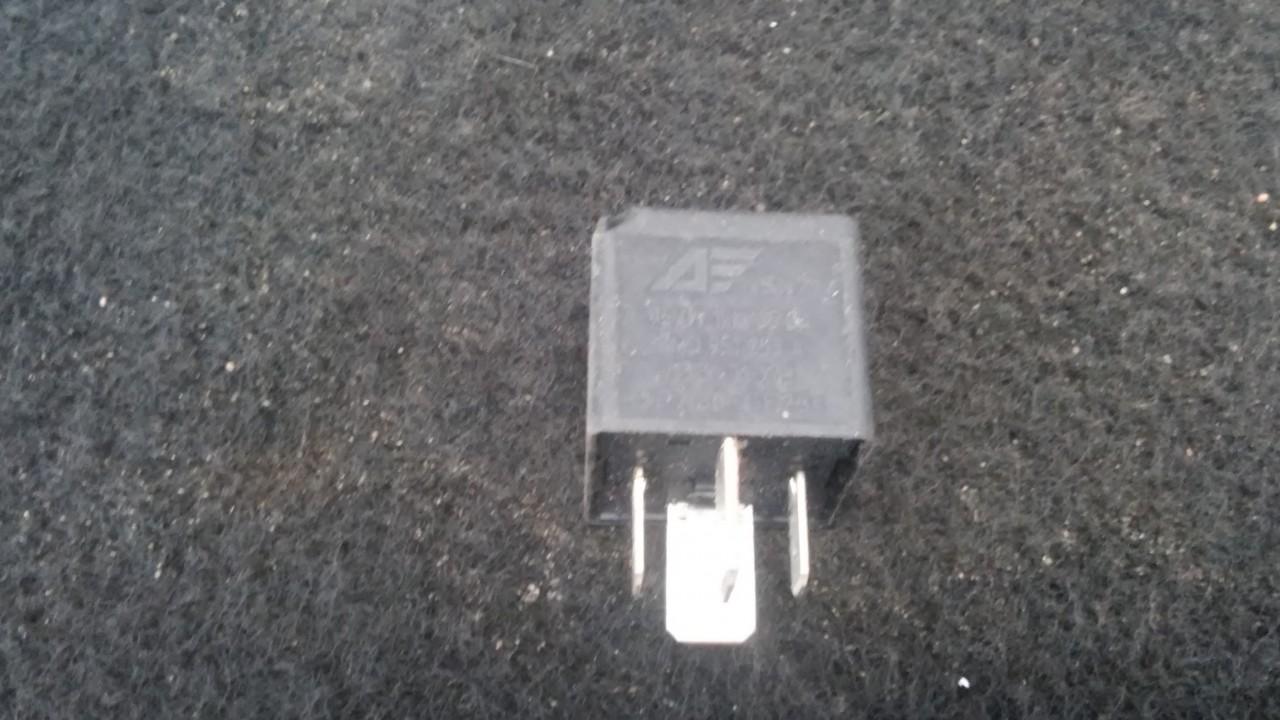 7m0951253a 100,v23136-j6-x45 Relay module Volkswagen Sharan 2002 1.9L ...