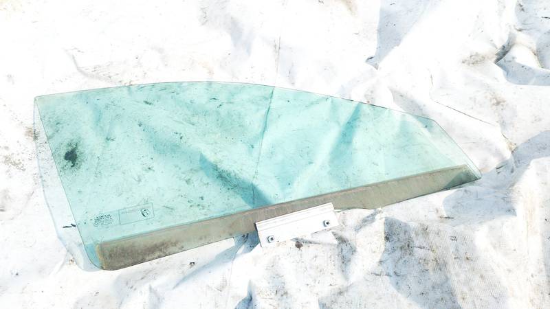 AS2 Volvo V40 2001 Duru stiklas P.D.