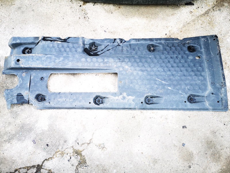 1K0825212L Skoda Octavia 2005 Bottom protection