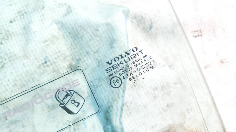 AS2 Volvo V40 2001 Duru stiklas P.K. - Thumbnail 2