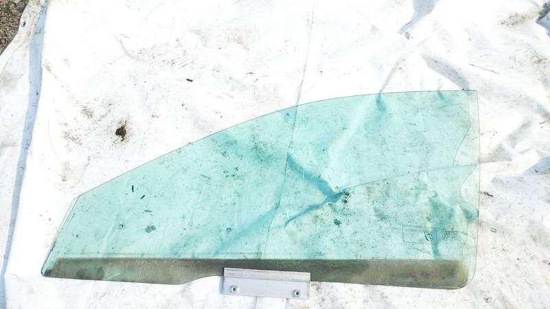 AS2 Volvo V40 2001 Duru stiklas P.K.