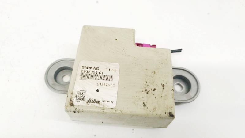 693502401 BMW 5-Series 2012 Antenna Module Unit