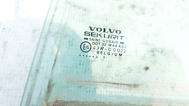 AS2 Volvo V40 2001 Duru stiklas G.K. - Thumbnail 2