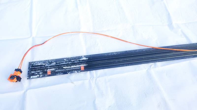 153144401A Tesla Model Y 2023 провода