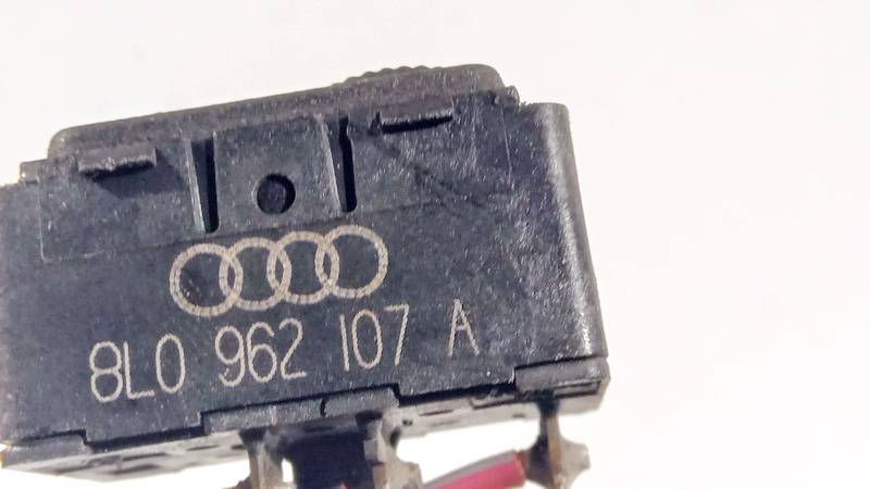 8L0962107A Audi A3 2001 Door central locking lock switch control (DOOR LOCK SWITCH) - Thumbnail 4