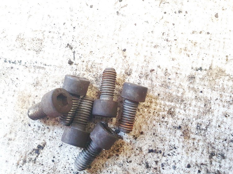 Mercedes-Benz E-CLASS 1997 vis de volant - Thumbnail 3