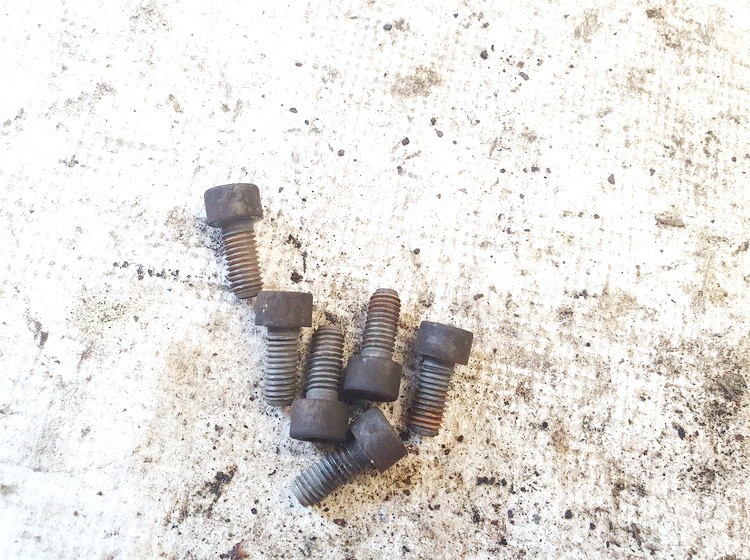 Mercedes-Benz E-CLASS 1997 vis de volant