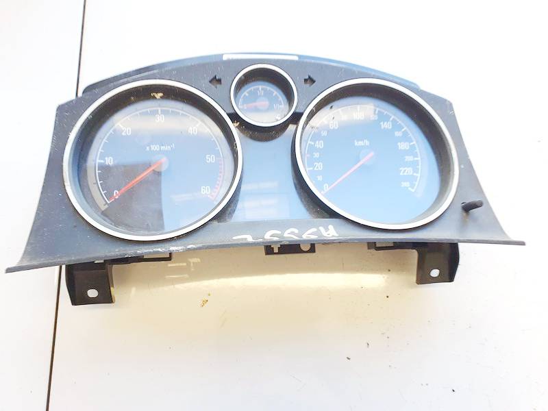 13216684 Opel Zafira 2006 Speedometers - Cockpit - Speedo Clocks Instrument - Thumbnail 2