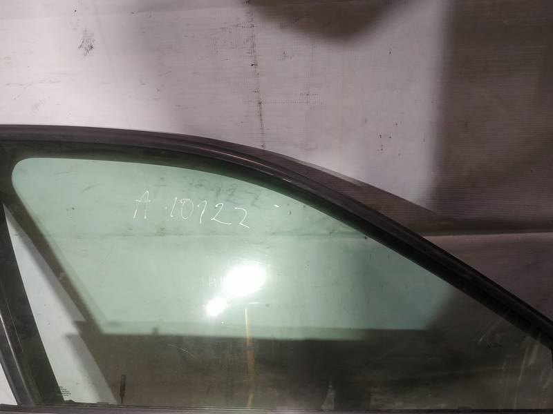 AS2 Audi A4 2000 Szyba drzwi - PRZEDNIE PRAWE