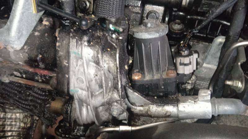 9X2Q9U438DA Jaguar XJ 2012 EGR voztuvas