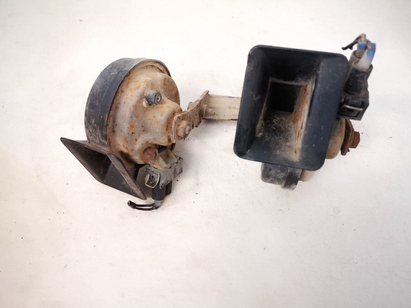 E20092018 Seat Alhambra 2000 Garso signalas