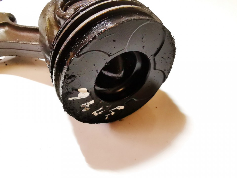 Opel Vectra 2000 Piston and Conrod (Connecting rod) - Thumbnail 2