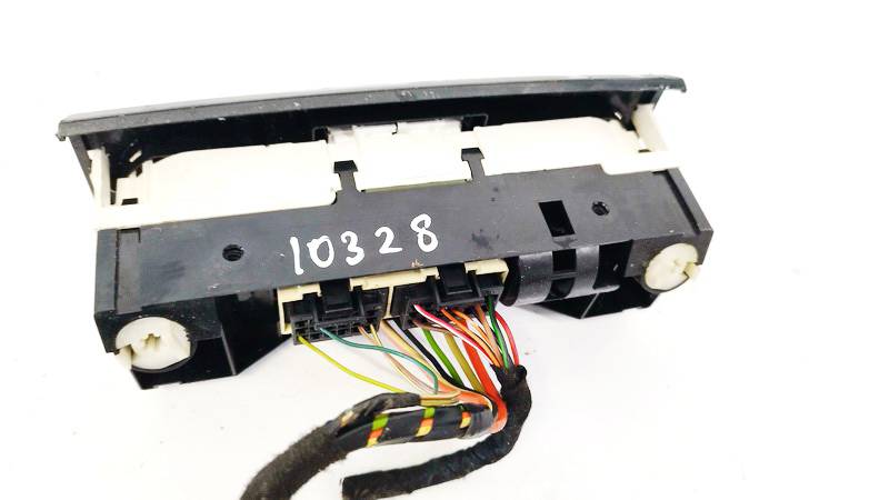 Skoda Fabia 2010 Klimata vadības panelis (sildītāja vadības slēdži) - Thumbnail 3