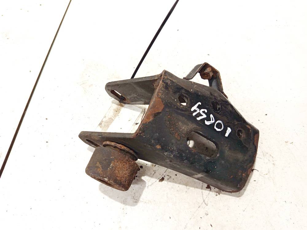 Toyota Avensis Verso 2005 Variklio kronsteinas ir Greiciu dezes kronsteinas - Thumbnail 3