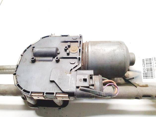 1Z1955119A Skoda Octavia 2006 Priekšējo logu slotiņu motors - PRIEKŠ