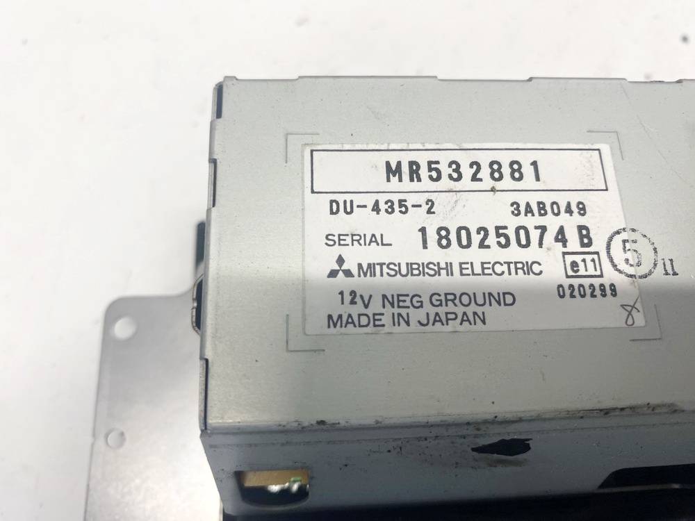 MR532881 Mitsubishi Pajero 2002 Ekranelis - Thumbnail 4