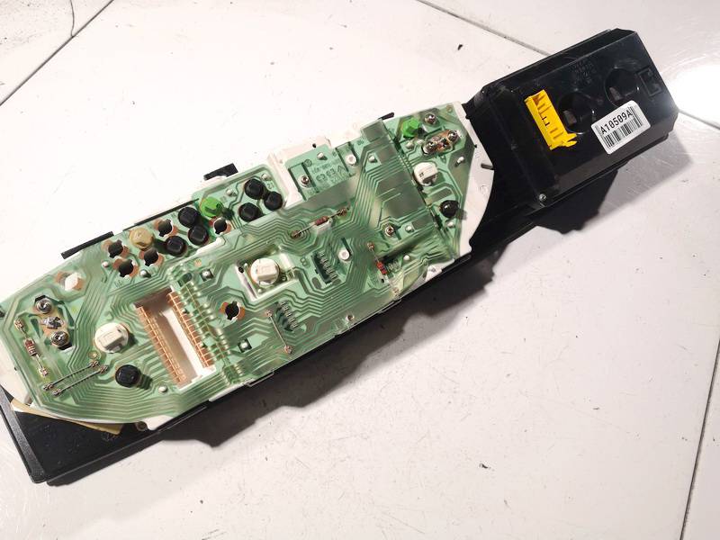 90379234 Opel Omega 1997 Speedometers - Cockpit - Speedo Clocks Instrument - Thumbnail 2