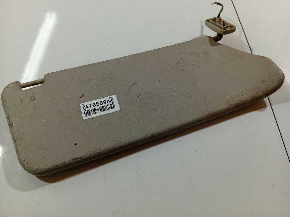 Opel Omega 1997 Sun Visor, With Light and Mirror and Clip - Thumbnail 3