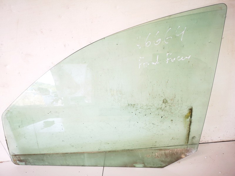 Ford Focus 2001 vitre de porte avant Gauche
