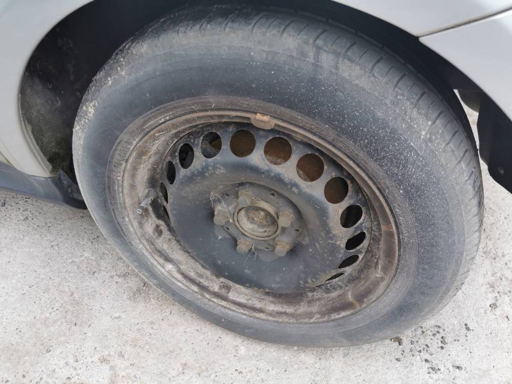 5X112 Mercedes-Benz A-CLASS 2010 Komplet stalowych felg R15