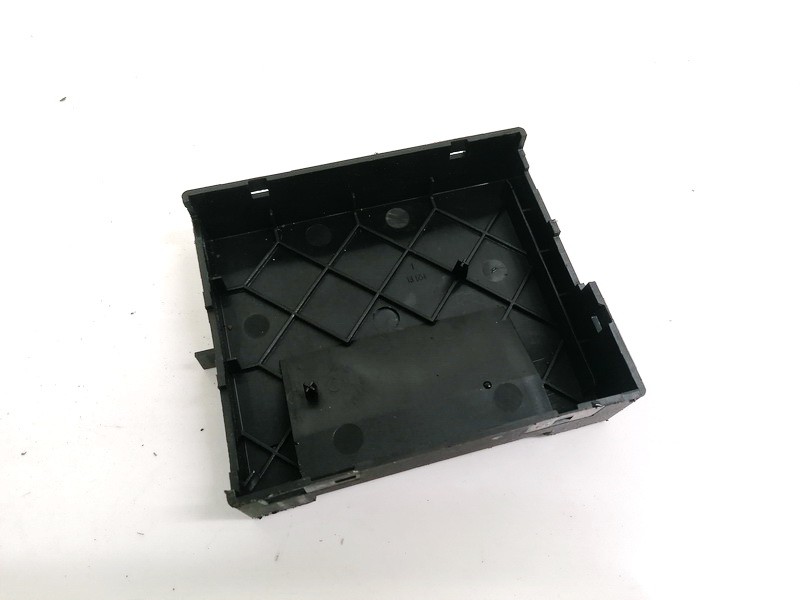 6919759 BMW 7-Series 2003 Salona apdare (plastmasas)